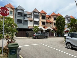 Upper Paya Lebar Road (D19), Terrace #547672691